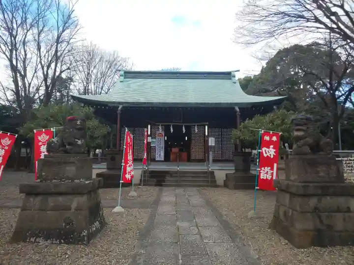 新曽氷川神社の本殿・本堂