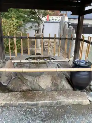花岳寺の手水舎