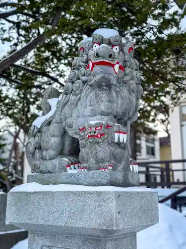 豊平神社の狛犬