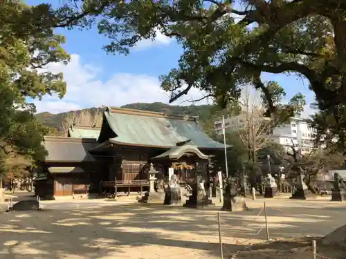 與止日女神社の本殿