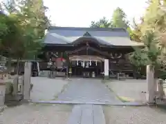 大和神社の本殿