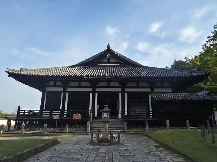 東大寺 法華堂(三月堂)(奈良県)