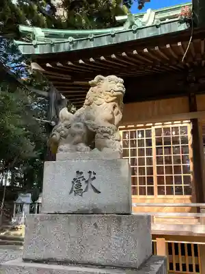 植田八幡神社の狛犬