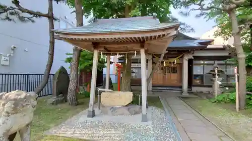 勝平神社の手水舎