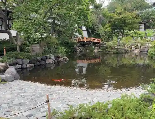 時宗総本山 遊行寺（正式：清浄光寺）(神奈川県)
