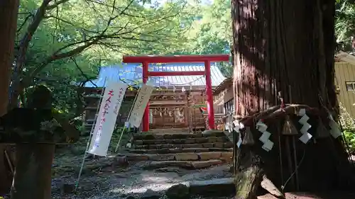 磐椅神社の鳥居