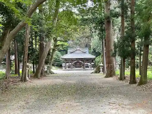 出雲神社の建物その他