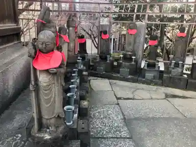 待乳山聖天(本龍院)の地蔵