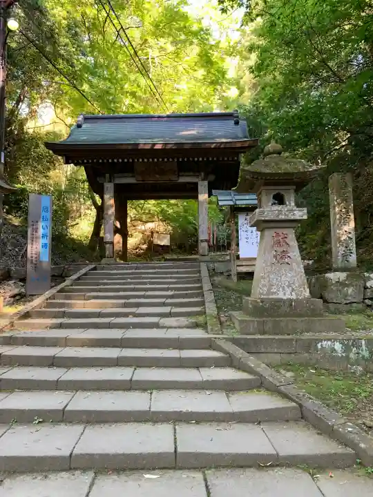 清水寺の{uncategorized: "未分類", other: "その他", undefined: "問題あり", building: "その他建物", grave: "お墓", sacred_gate: "鳥居", guardian: "狛犬", statue: "像", buddha: "仏像", history: "歴史", nature: "自然", garden: "庭園", animal: "動物", pagoda: "塔", temizu: "手水舎", mountain_gate: "山門・神門", sanctuary: "本殿・本堂", subordinate: "末社・摂社", art: "芸術", scenery: "景色", jizo: "地蔵", ema: "絵馬", goshuin: "御朱印", omikuji: "おみくじ", items: "授与品その他", amulet: "お守り", goshuincho: "御朱印帳", eats: "食事", festival: "お祭り", votive_dance: "神楽", shichigosan: "七五三参", wedding: "結婚式", experience: "体験その他", initially: "初詣", around: "周辺", anti_infection: "感染症対策"}