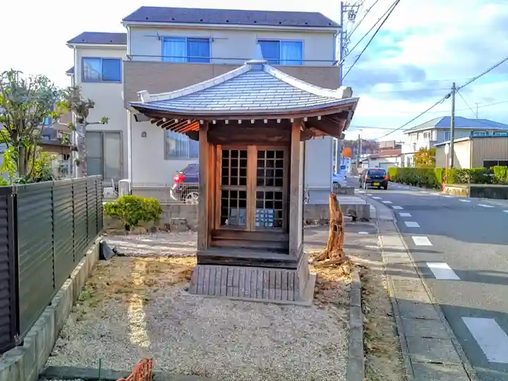 観音堂の本殿・本堂