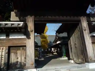 月山寺の山門・神門