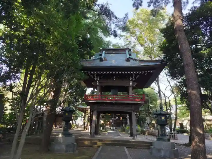 泉龍寺の山門・神門