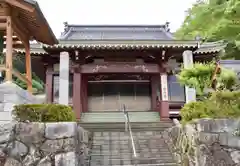 常行寺の本殿