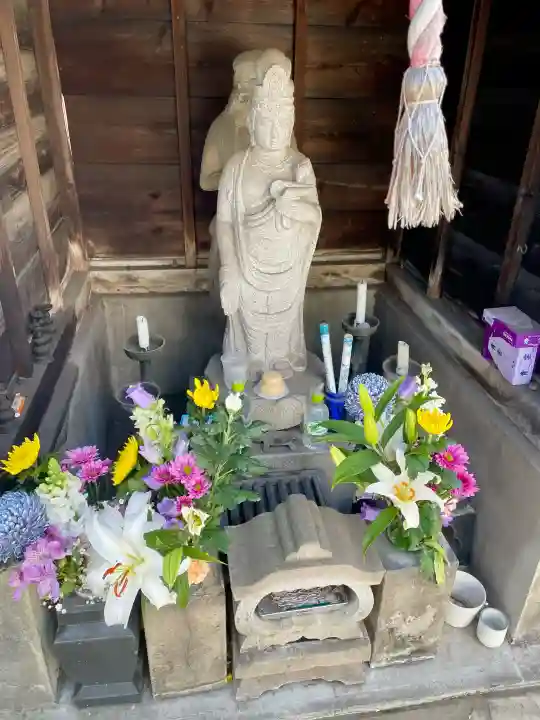 宗興寺の{uncategorized: "未分類", other: "その他", undefined: "問題あり", building: "その他建物", grave: "お墓", sacred_gate: "鳥居", guardian: "狛犬", statue: "像", buddha: "仏像", history: "歴史", nature: "自然", garden: "庭園", animal: "動物", pagoda: "塔", temizu: "手水舎", mountain_gate: "山門・神門", sanctuary: "本殿・本堂", subordinate: "末社・摂社", art: "芸術", scenery: "景色", jizo: "地蔵", ema: "絵馬", goshuin: "御朱印", omikuji: "おみくじ", items: "授与品その他", amulet: "お守り", goshuincho: "御朱印帳", eats: "食事", festival: "お祭り", votive_dance: "神楽", shichigosan: "七五三参", wedding: "結婚式", experience: "体験その他", initially: "初詣", around: "周辺", anti_infection: "感染症対策"}
