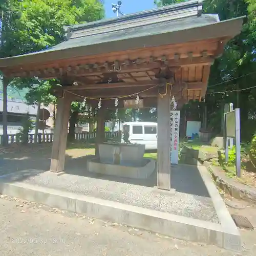 三嶋神社の手水舎