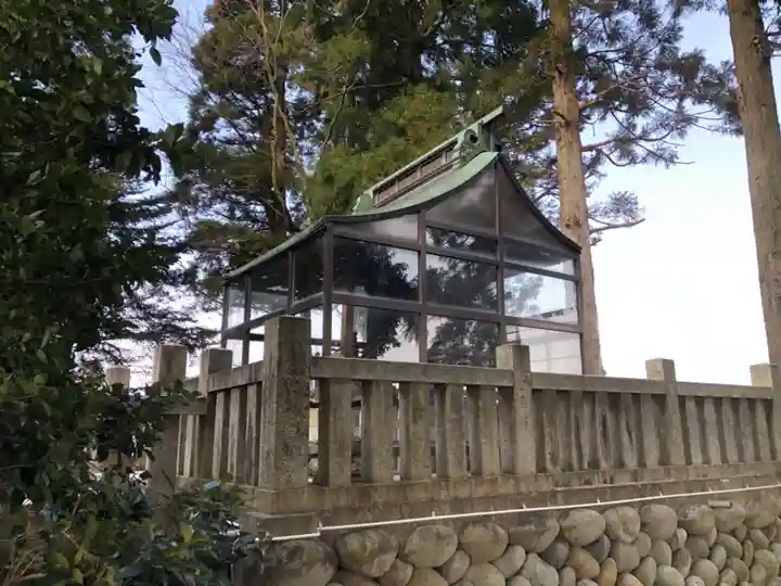 杉原神社の本殿・本堂