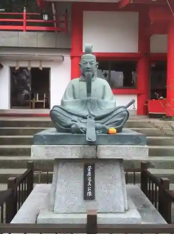 徳島眉山天神社の像