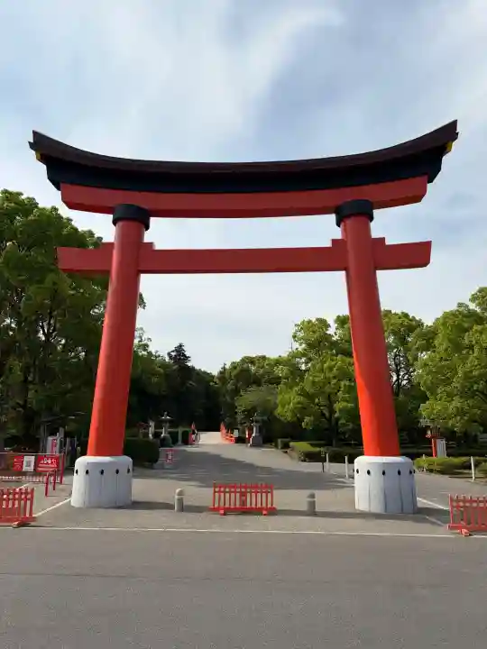 宇佐神宮の{uncategorized: "未分類", other: "その他", undefined: "問題あり", building: "その他建物", grave: "お墓", sacred_gate: "鳥居", guardian: "狛犬", statue: "像", buddha: "仏像", history: "歴史", nature: "自然", garden: "庭園", animal: "動物", pagoda: "塔", temizu: "手水舎", mountain_gate: "山門・神門", sanctuary: "本殿・本堂", subordinate: "末社・摂社", art: "芸術", scenery: "景色", jizo: "地蔵", ema: "絵馬", goshuin: "御朱印", omikuji: "おみくじ", items: "授与品その他", amulet: "お守り", goshuincho: "御朱印帳", eats: "食事", festival: "お祭り", votive_dance: "神楽", shichigosan: "七五三参", wedding: "結婚式", experience: "体験その他", initially: "初詣", around: "周辺", anti_infection: "感染症対策"}
