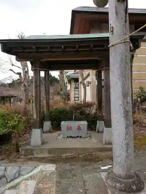 水の郷大六天社の手水舎