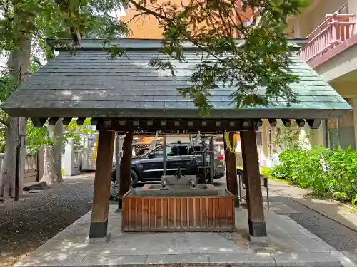 三吉神社の手水