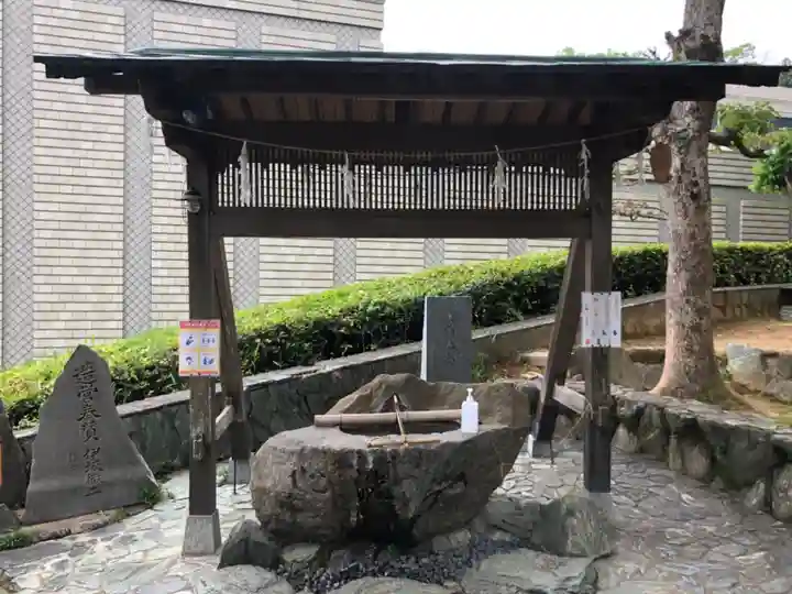 王子神社の手水舎