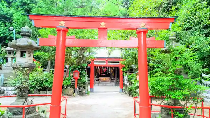 御器所八幡宮の鳥居