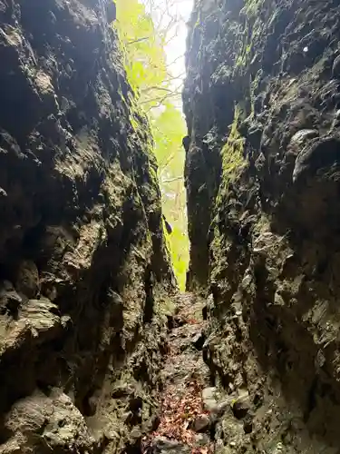 岩屋寺奥の院(白山権現)の景色