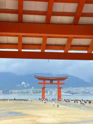 厳島神社(広島県)