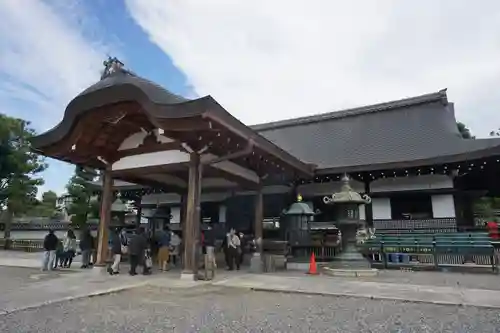 大谷本廟の本殿・本堂