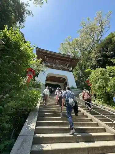 江島神社の山門・神門