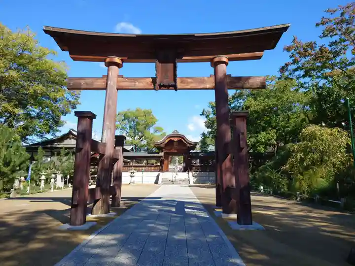 饒津神社の鳥居