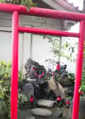 隆栄稲荷神社の鳥居