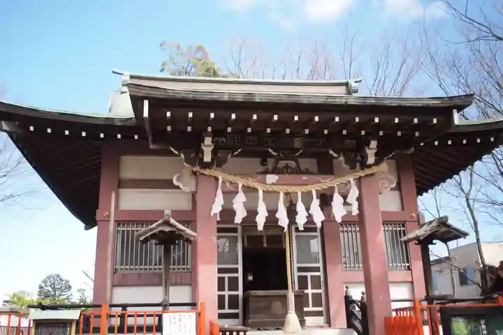 青渭神社の本殿・本堂
