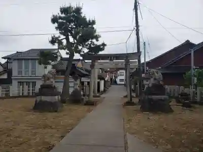 中之宮神社の山門・神門