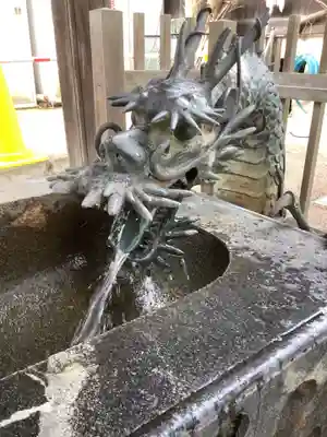 内々神社の手水舎