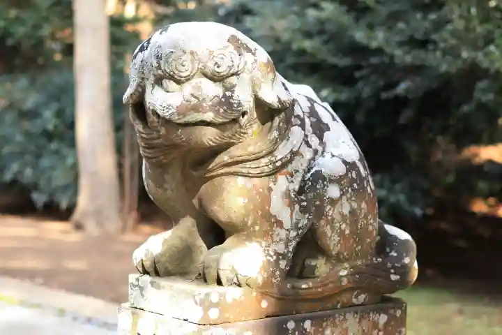 蛟蝄神社奥の宮の{uncategorized: "未分類", other: "その他", undefined: "問題あり", building: "その他建物", grave: "お墓", sacred_gate: "鳥居", guardian: "狛犬", statue: "像", buddha: "仏像", history: "歴史", nature: "自然", garden: "庭園", animal: "動物", pagoda: "塔", temizu: "手水舎", mountain_gate: "山門・神門", sanctuary: "本殿・本堂", subordinate: "末社・摂社", art: "芸術", scenery: "景色", jizo: "地蔵", ema: "絵馬", goshuin: "御朱印", omikuji: "おみくじ", items: "授与品その他", amulet: "お守り", goshuincho: "御朱印帳", eats: "食事", festival: "お祭り", votive_dance: "神楽", shichigosan: "七五三参", wedding: "結婚式", experience: "体験その他", initially: "初詣", around: "周辺", anti_infection: "感染症対策"}