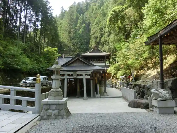 脳天大神龍王院のその他建物