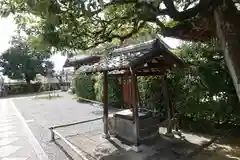 上品蓮台寺の手水