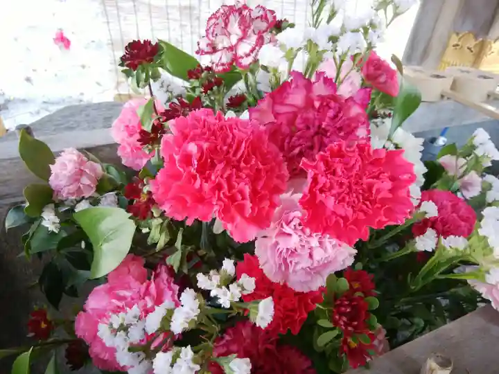 彌彦神社 (伊夜日子神社)の手水舎