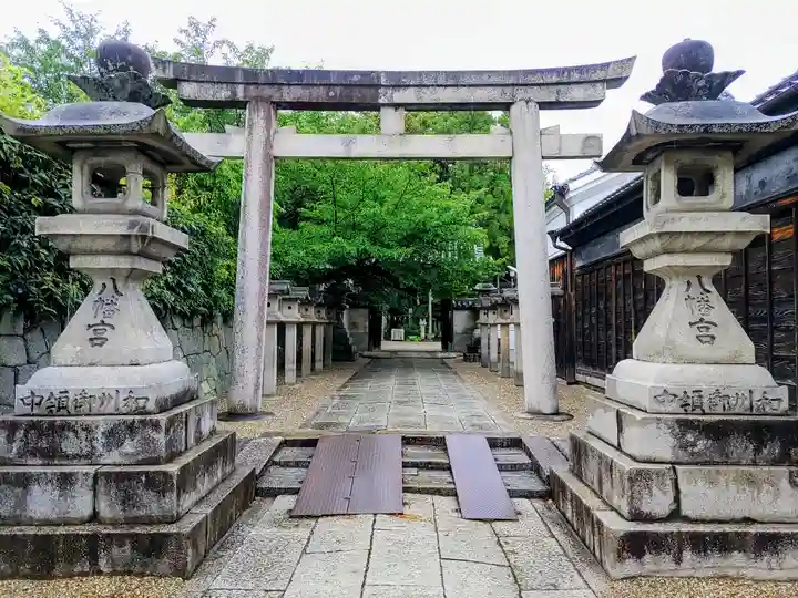 郡山八幡神社の鳥居