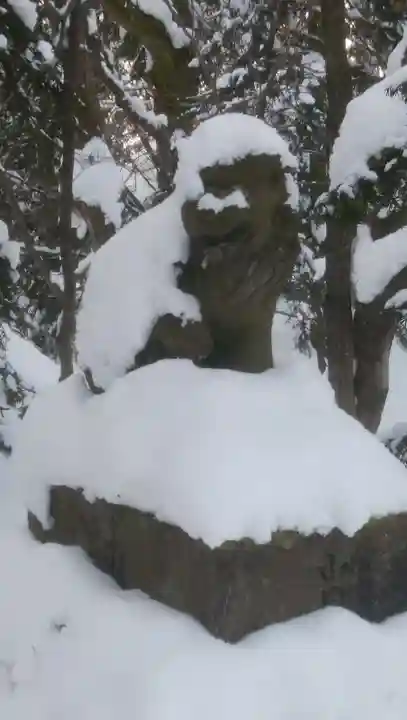 比布神社の狛犬