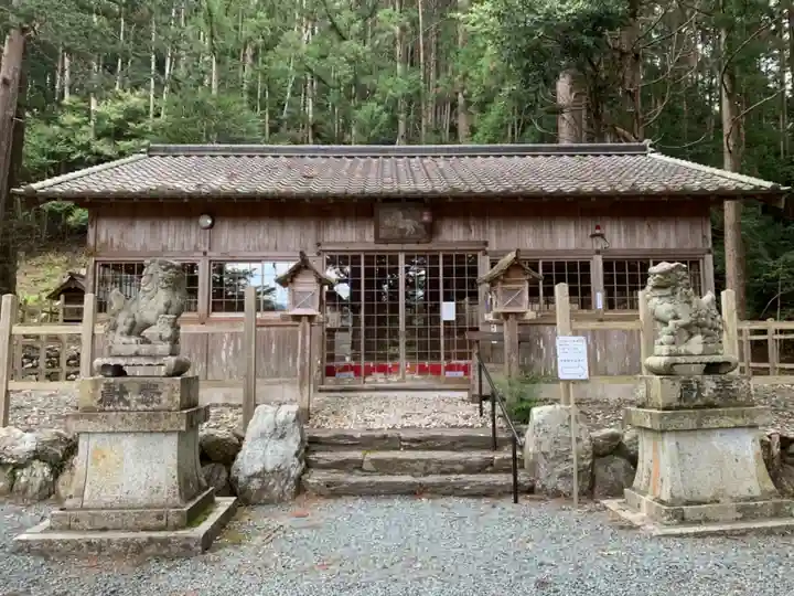 三瀬谷神社の本殿・本堂