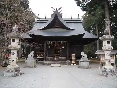 冨士御室浅間神社の本殿・本堂