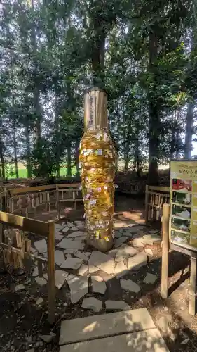 下野 星宮神社の{uncategorized: "未分類", other: "その他", undefined: "問題あり", building: "その他建物", grave: "お墓", sacred_gate: "鳥居", guardian: "狛犬", statue: "像", buddha: "仏像", history: "歴史", nature: "自然", garden: "庭園", animal: "動物", pagoda: "塔", temizu: "手水舎", mountain_gate: "山門・神門", sanctuary: "本殿・本堂", subordinate: "末社・摂社", art: "芸術", scenery: "景色", jizo: "地蔵", ema: "絵馬", goshuin: "御朱印", omikuji: "おみくじ", items: "授与品その他", amulet: "お守り", goshuincho: "御朱印帳", eats: "食事", festival: "お祭り", votive_dance: "神楽", shichigosan: "七五三参", wedding: "結婚式", experience: "体験その他", initially: "初詣", around: "周辺", anti_infection: "感染症対策"}