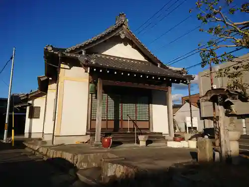 井田観音堂の本殿・本堂