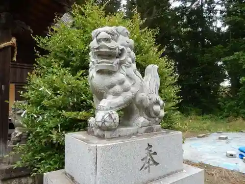 網戸神社の狛犬