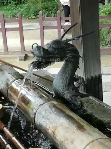 越ヶ谷久伊豆神社の手水