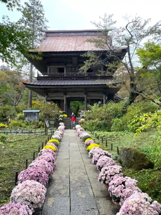 青龍山 吉祥寺の山門・神門
