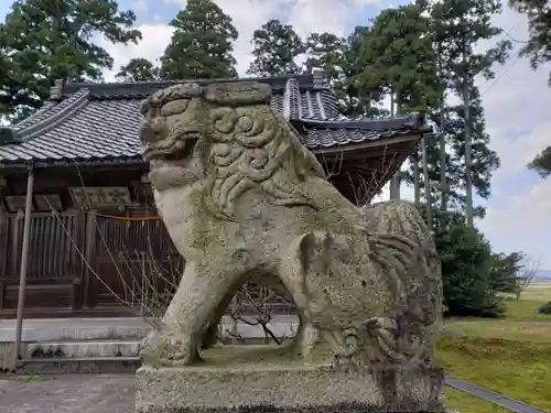  山見八幡宮の狛犬