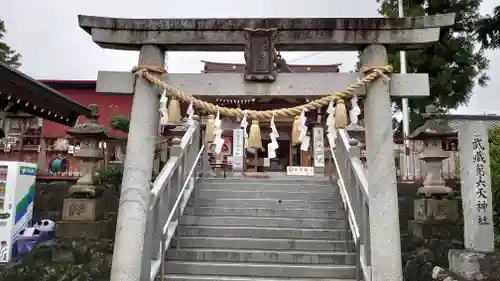 武蔵第六天神社の鳥居